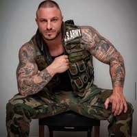 Người dùng Inked Boys